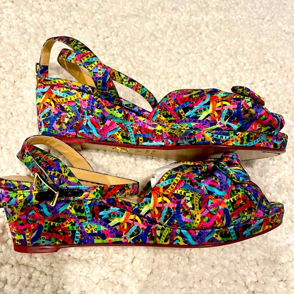 Charlotte Olympia ALEXA in Printed Crepe Satin Bahia Print - Picture 1 of 9
